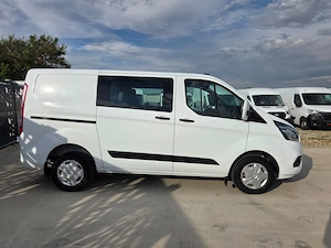 Ford Transit Custom Doka 5 Locuri - imagine 4