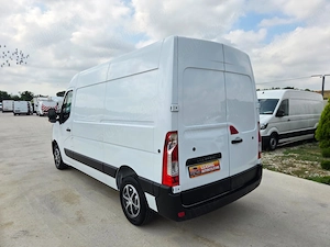 Renault Master L2H2 - imagine 8