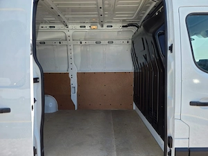 Renault Master L2H2 - imagine 14