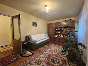 Apartament 3 camere  zona Miorita  - imagine 2