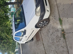 Logan 1.4 MPI,fab.2007,Full,140.000 Km - imagine 2