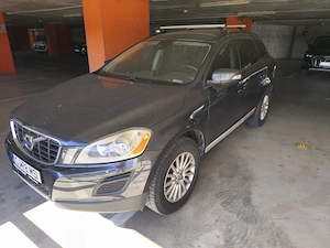autoturism Volvo XC60