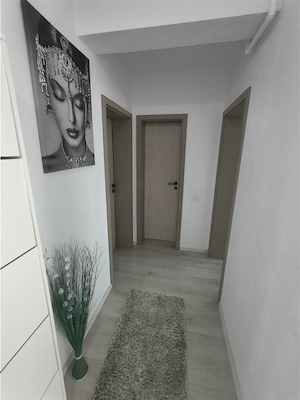 Apartament cu 2 camere decomandate balcon si loc de parcare etajul 1 - imagine 12