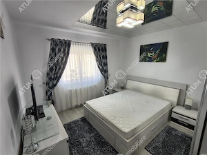 Apartament cu 2 camere decomandate balcon si loc de parcare etajul 1 - imagine 3