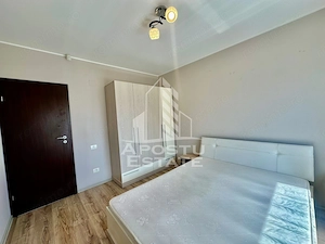 Apartament de vanzare cu 3 camere, etajul intai, Dumbravita - imagine 6
