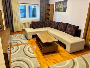 Apartament 2 camere decomandate zona Centrala - imagine 2