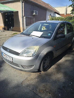 Ford fiesta 1.3 2004 400 