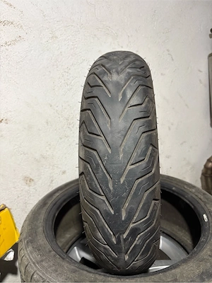 anvelopa moto 140 70 15