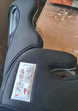 Vand scaun auto pentru copii