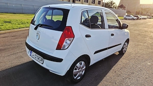 Hyundai I10  , Benzina,  Înmatriculata România  - imagine 2