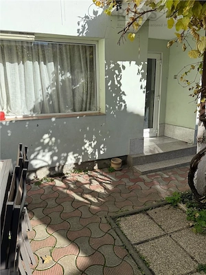 Casa tip duplex in zona centrala, 4 camere, mobilata complet, pret foarte bun - imagine 3