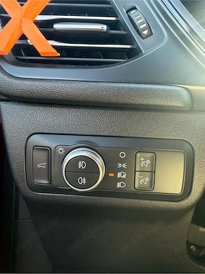 Ford Kuga ST-Line X 2.0 EcoBlue 190CP 4x4 Automată | Matrix LED | Distronic | B&O - imagine 10