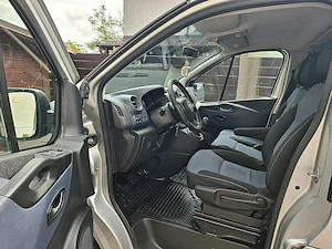 Opel Vivaro 2018 , 8+1 locuri Model lung  - imagine 6