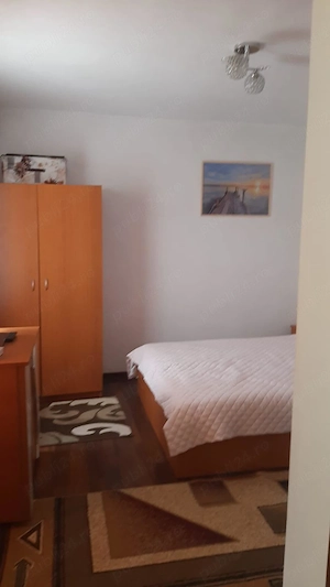 Casa mare si teren la tara Dolj Teslui - imagine 8
