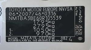 Toyota Corolla 1.5 TNGA MT Eco - imagine 8