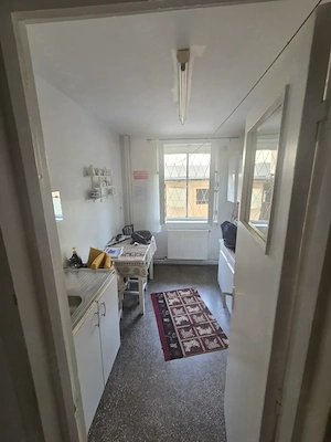 Apartament 3 camere, zona centrala si linstita - imagine 5