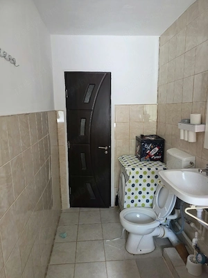 Persoana fizica, inchiriez apartament cu o camera - imagine 3