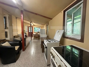 Gospodărie cu 10.900 mp teren, 3 constructii, Cainelu de Sus – 23 km Deva - imagine 7