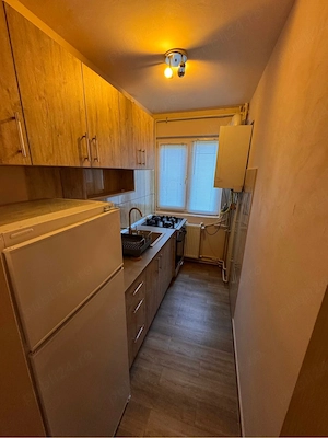 Inchiriez apartament cu 3 camere in zona bd. Cetatii - imagine 4