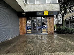 Spatiu comercial vitrat, 52mp, sos. Pacurari, zona postei - imagine 5