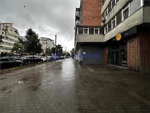 Spatiu comercial vitrat, 52mp, sos. Pacurari, zona postei - imagine 8