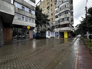 Spatiu comercial vitrat, 52mp, sos. Pacurari, zona postei - imagine 7