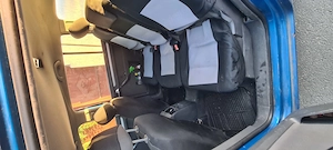 Vand masina vw touran 1.6 Fsi 7 locuri - imagine 5