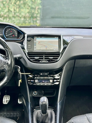 Peugeot 2008 113.000km Moduri condus Rate Garantie - imagine 12