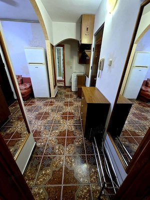 Apartament de inchiriat, str. Bârgăului, 2 camere, etaj 1 - imagine 3