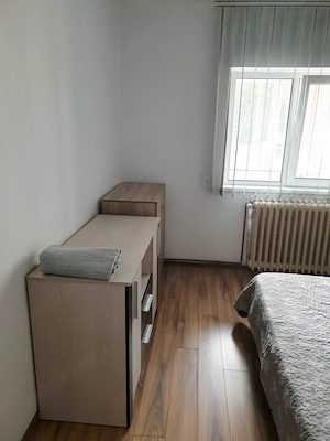 Apartament de inchiriat, str. Calea Moldovei, 2 camere, balcon inchis, etaj 1 - imagine 7