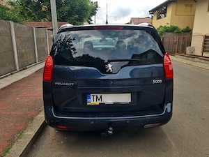 Peugeot 5008 (2013)   Benzina   Plafon panoramic - imagine 3