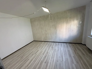 garsoniera renovata izolata - imagine 3