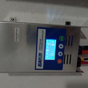 Controller regulator solar EASUN MPPT 6048  60A   Compatibil 12V 24V 36V 48V, Max PV 180VDC
