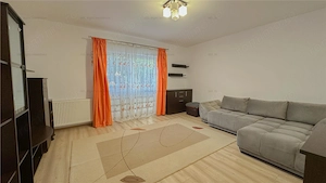 Apartament 3 camere | decomandat | parcare si boxa | Tractorul - imagine 2