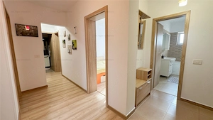 Apartament 3 camere | decomandat | parcare si boxa | Tractorul - imagine 10
