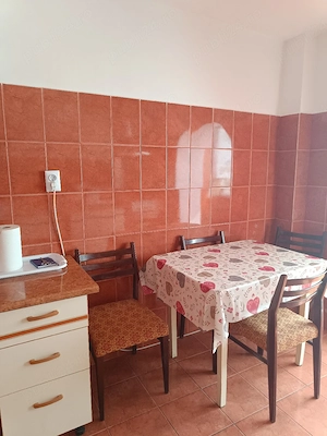 închiriez apartament 2 camere, etaj3 4, - imagine 8