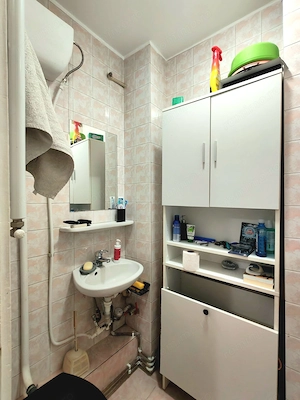 3 camere, suprafață utilă 67,7 mp, zona Olimpia, se vinde la cheie. - imagine 7