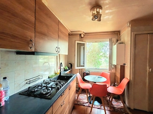 3 camere, suprafață utilă 67,7 mp, zona Olimpia, se vinde la cheie. - imagine 5