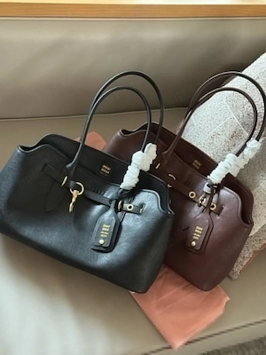 Miu Miu geantă de damă, piele naturală
