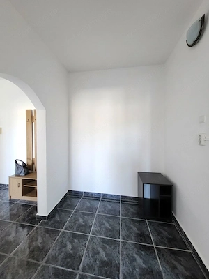 Apartament 2 camere, decomandat, super spațios, Complex - imagine 4
