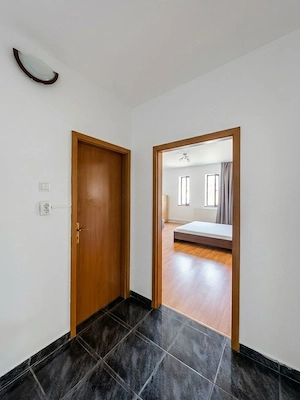 Apartament 2 camere, decomandat, super spațios, Complex - imagine 6