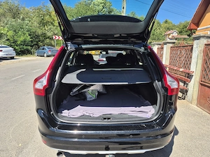 Volvo XC60 D3 Start Stop Kinetic - imagine 10