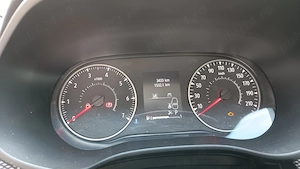 Vand Dacia Sandero Stepway Extreme 2023 cutie automata, doar 3400 km la bord - imagine 7