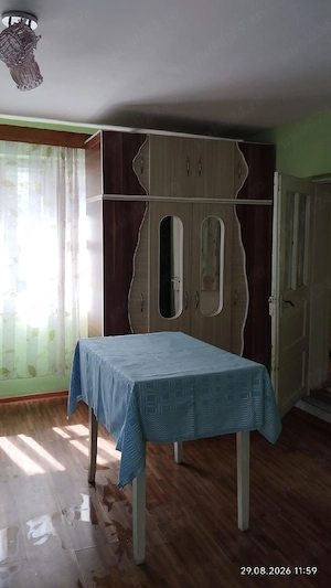 Casa bătrânească locuibila  de vanzare - imagine 3