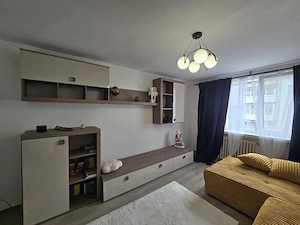 4 camere Piatra-Neamt Piața Mărăței  - imagine 4