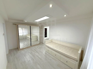 3 Camere-Parter-McDonald's-Renovat-Anvelopat-Mobilat-Zona Excelenta - imagine 4