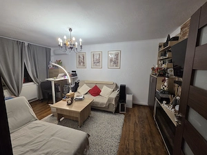 4 camere | 84 mp + boxă 5 mp | Centrală proprie | 2 băi | Etaj 3 4 | Metrou 5 min | Valea Argeșului - imagine 10