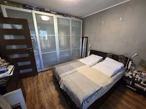 4 camere | 84 mp + boxă 5 mp | Centrală proprie | 2 băi | Etaj 3 4 | Metrou 5 min | Valea Argeșului - imagine 7