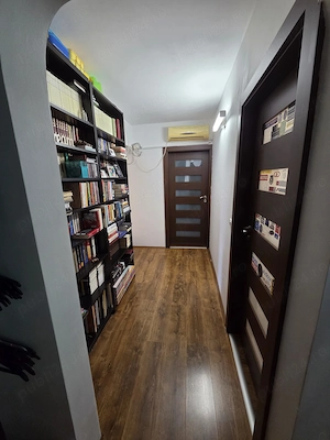 4 camere | 84 mp + boxă 5 mp | Centrală proprie | 2 băi | Etaj 3 4 | Metrou 5 min | Valea Argeșului - imagine 8