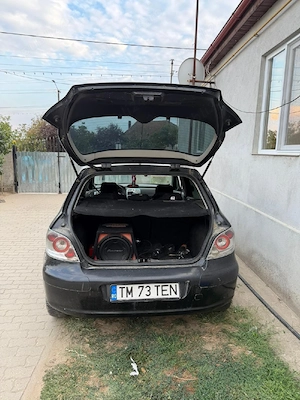 dezmembrez Peugeot 307 1.6hdi - imagine 4